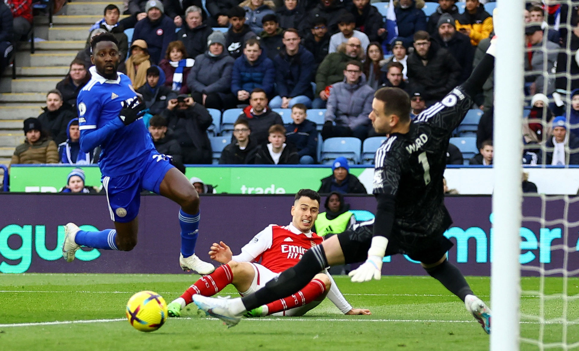 纷纷成为各 纷纷成为各